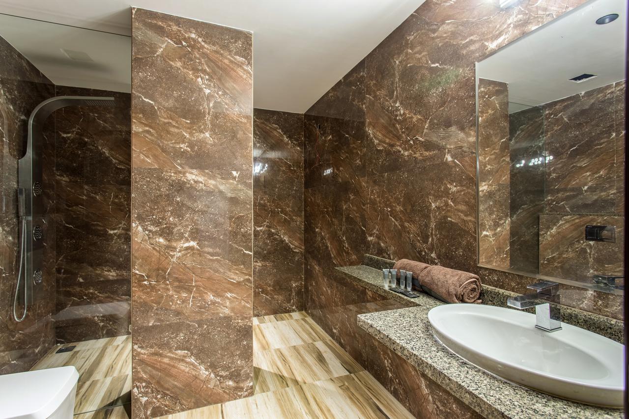 Hotel Abika Elite Ujjain Ngoại thất bức ảnh