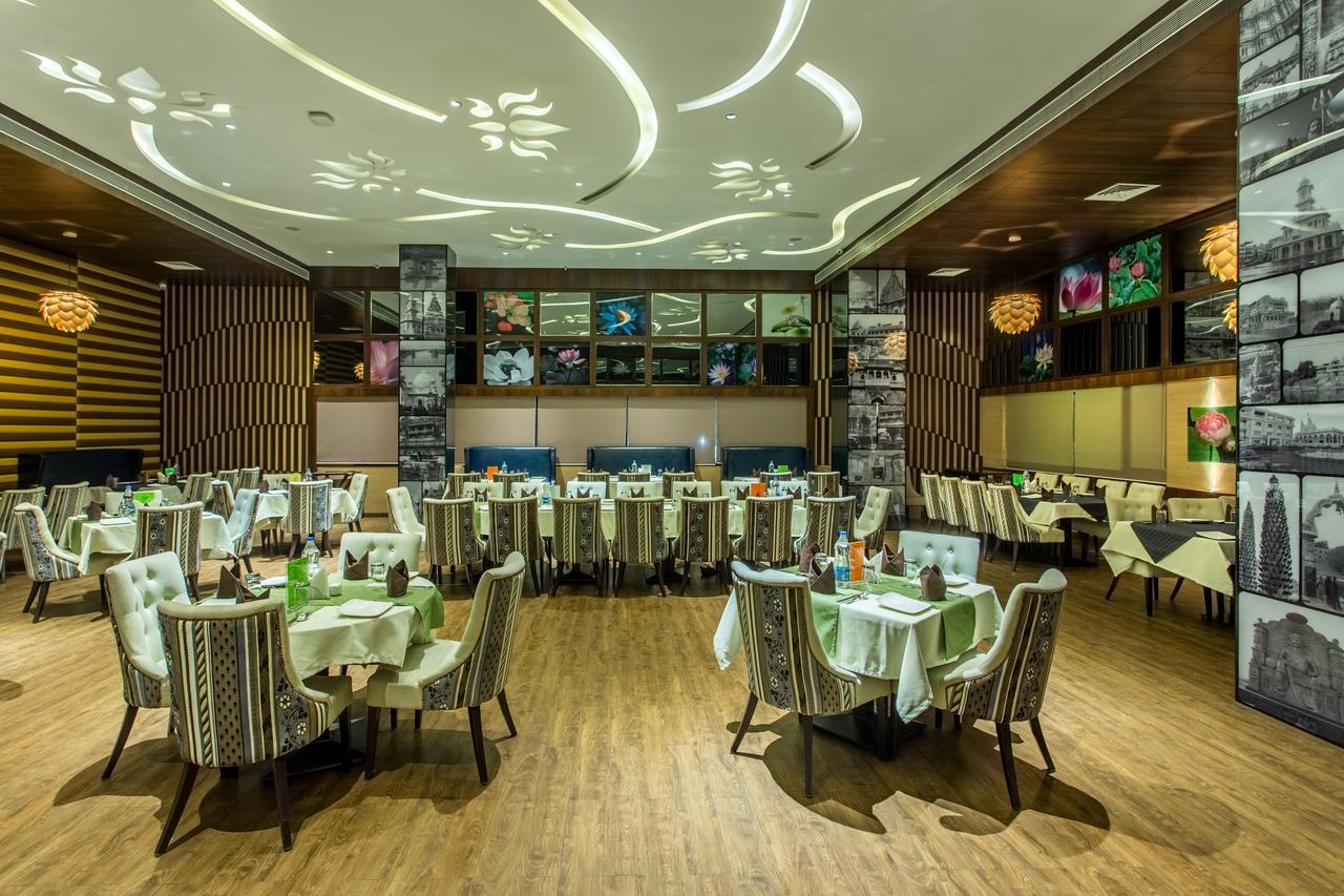 Hotel Abika Elite Ujjain Ngoại thất bức ảnh