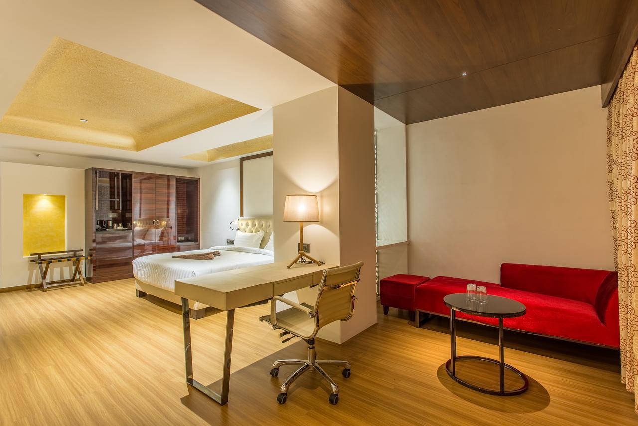 Hotel Abika Elite Ujjain Ngoại thất bức ảnh
